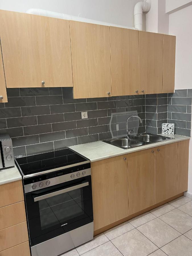 Clio City Center Apartments Янина Екстериор снимка