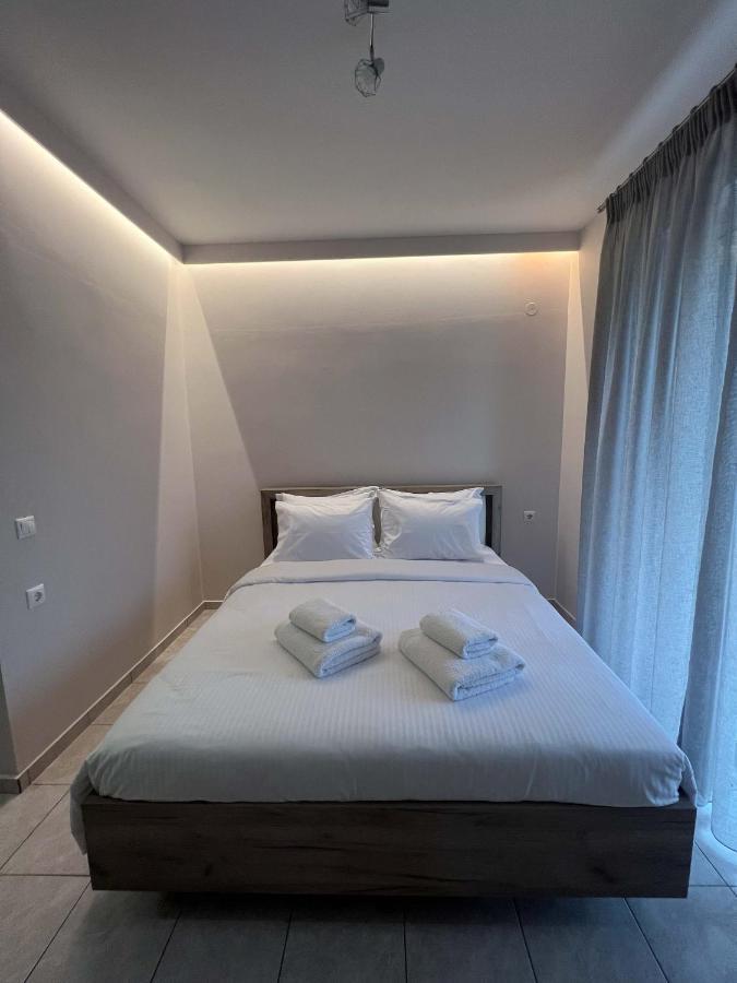 Clio City Center Apartments Янина Екстериор снимка